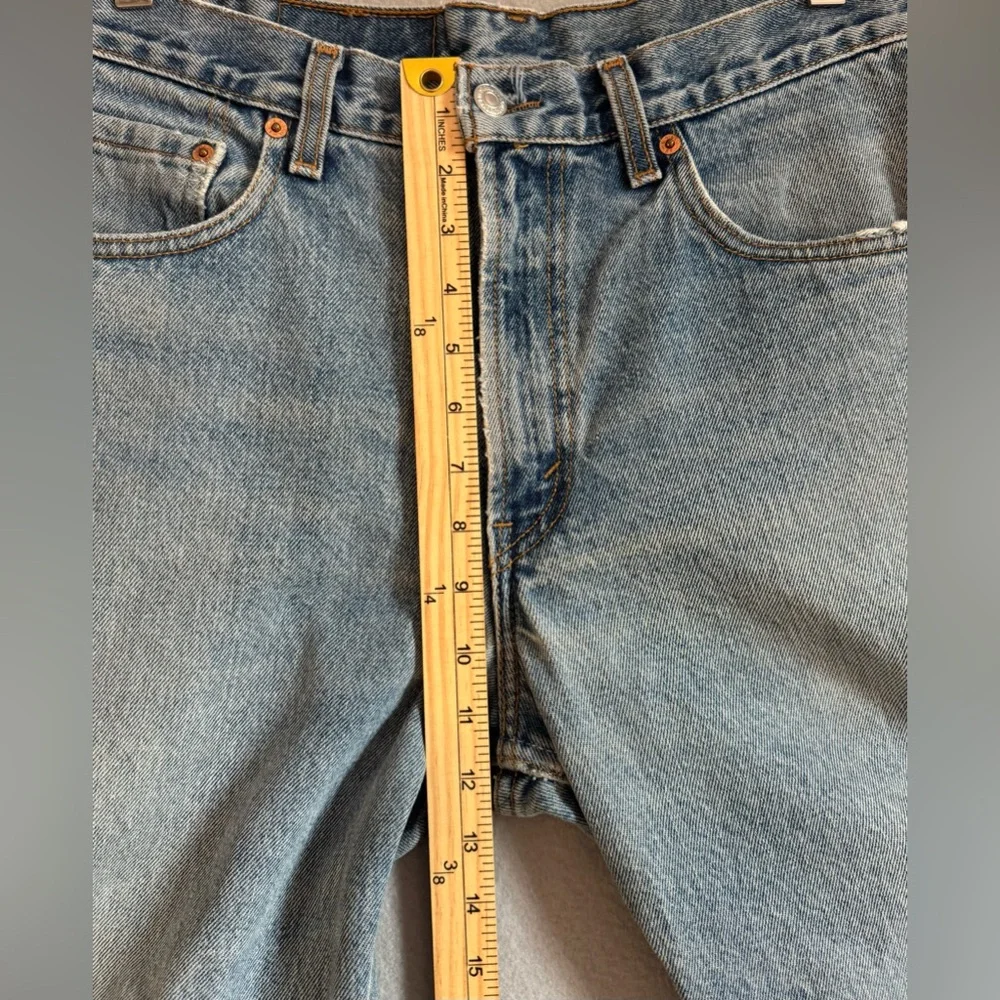 VTG Levi’s 550 Thrashed Grunge Baggy Jeans 32X29 (tag‎ 33X30)